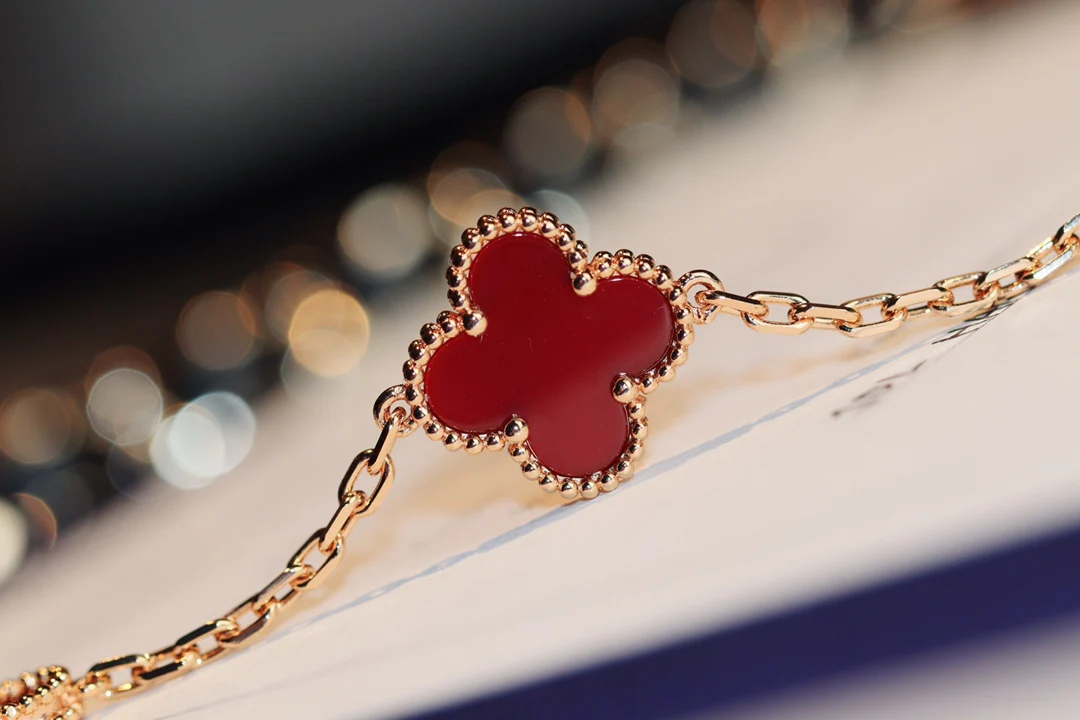 Van Vek - Браслет 070