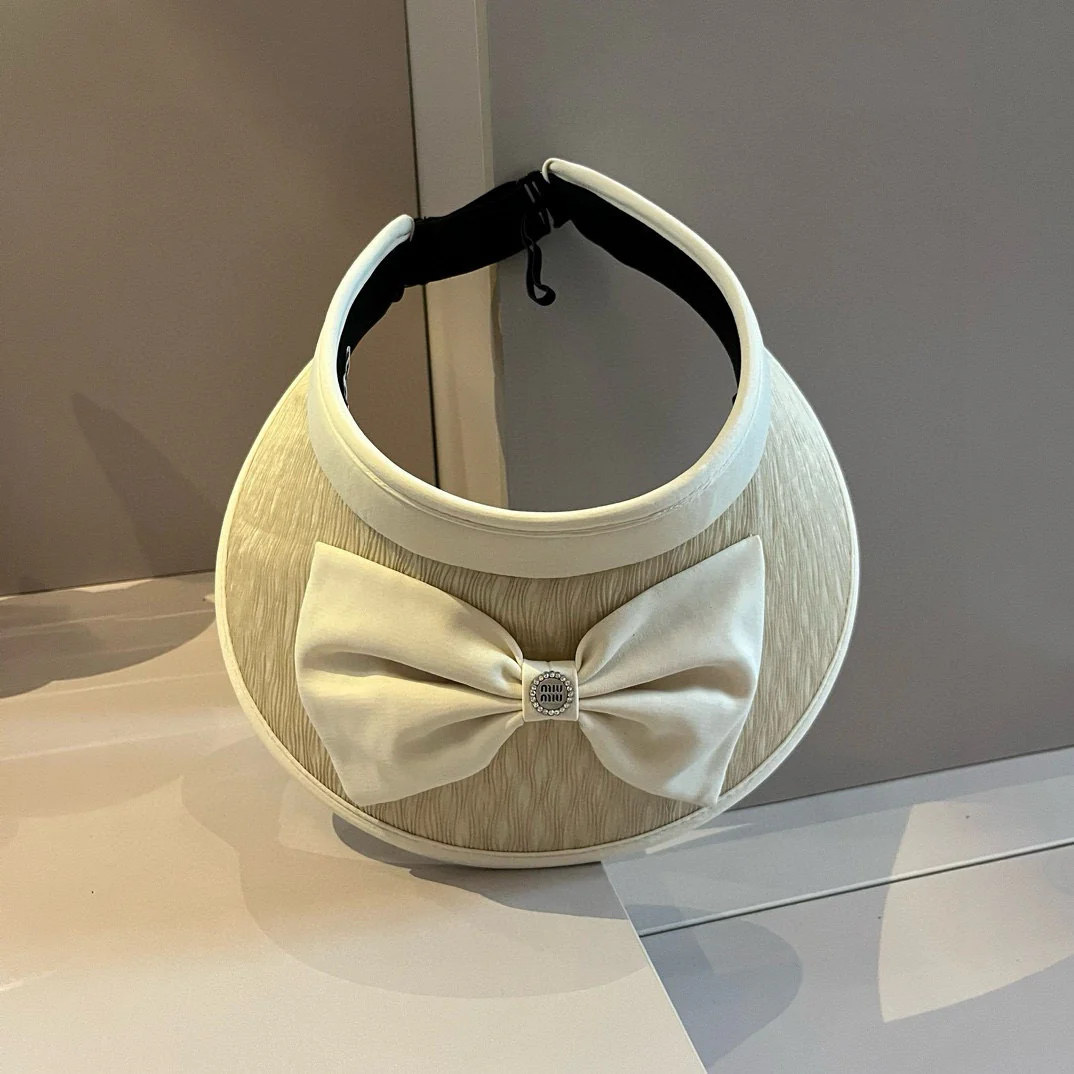 Miu Miu - Солнцезащитная шляпа с бабочкой - Коричневая