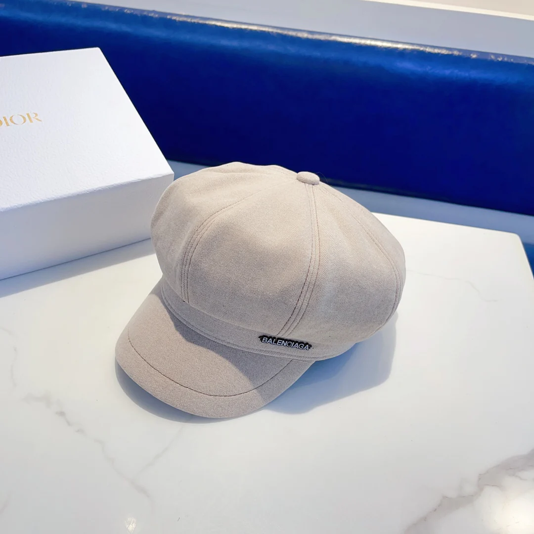 Balenciaga - Восьмиугольный берет - Белый