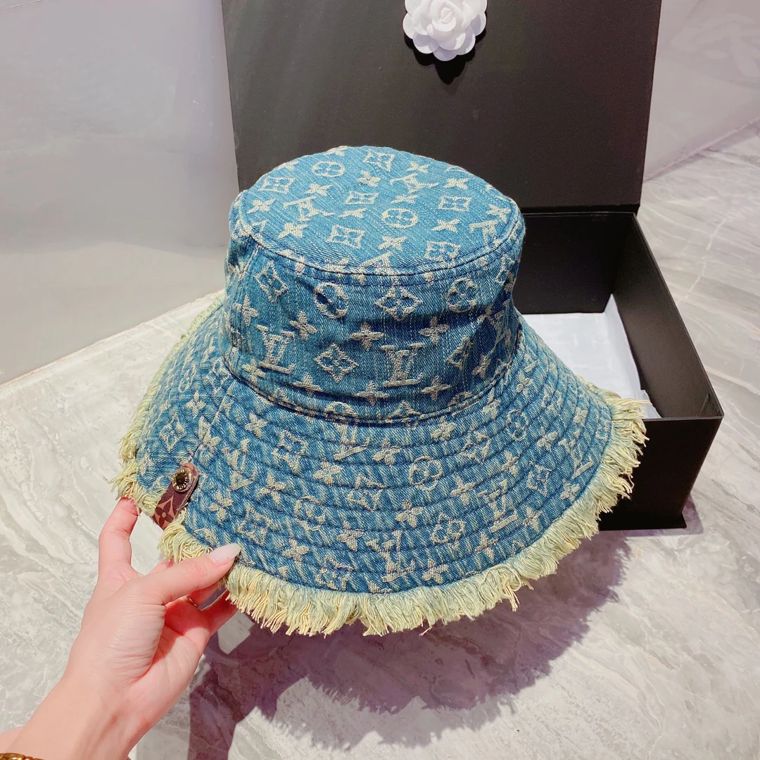 Панама из джинсовой ткани с монограммой LV и эффектом щетины