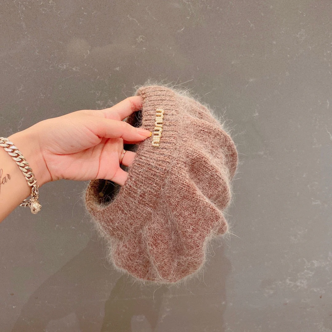 Miu Miu - Вязаный берет из кроличьего меха - Абрикосовый