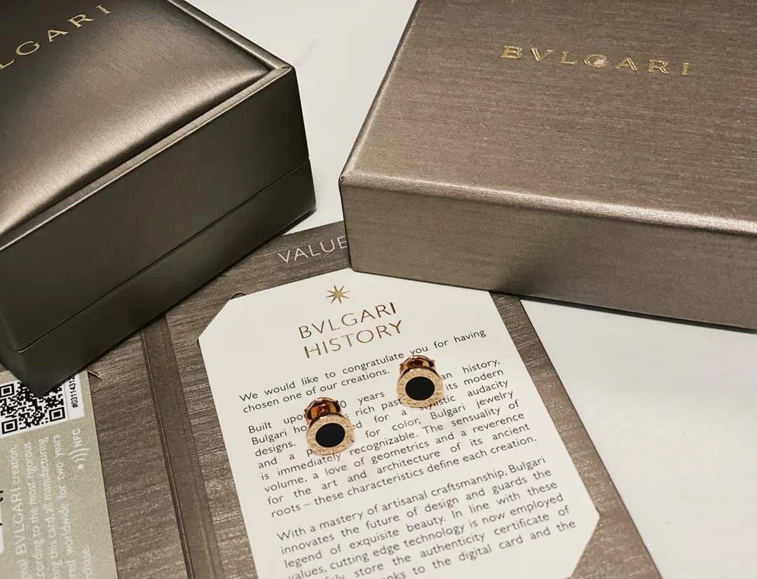 Серьги Bvlgari 008