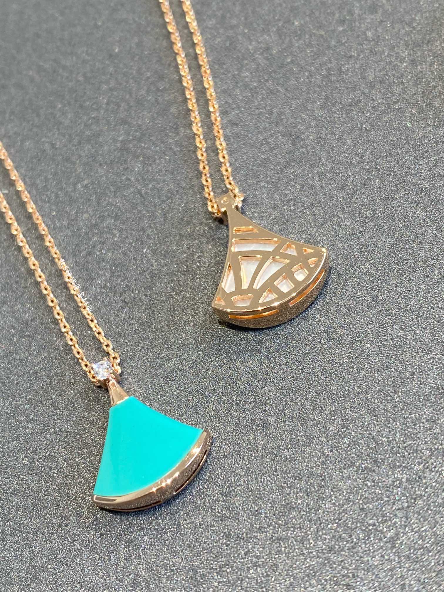 Bvlgari - Колье 009