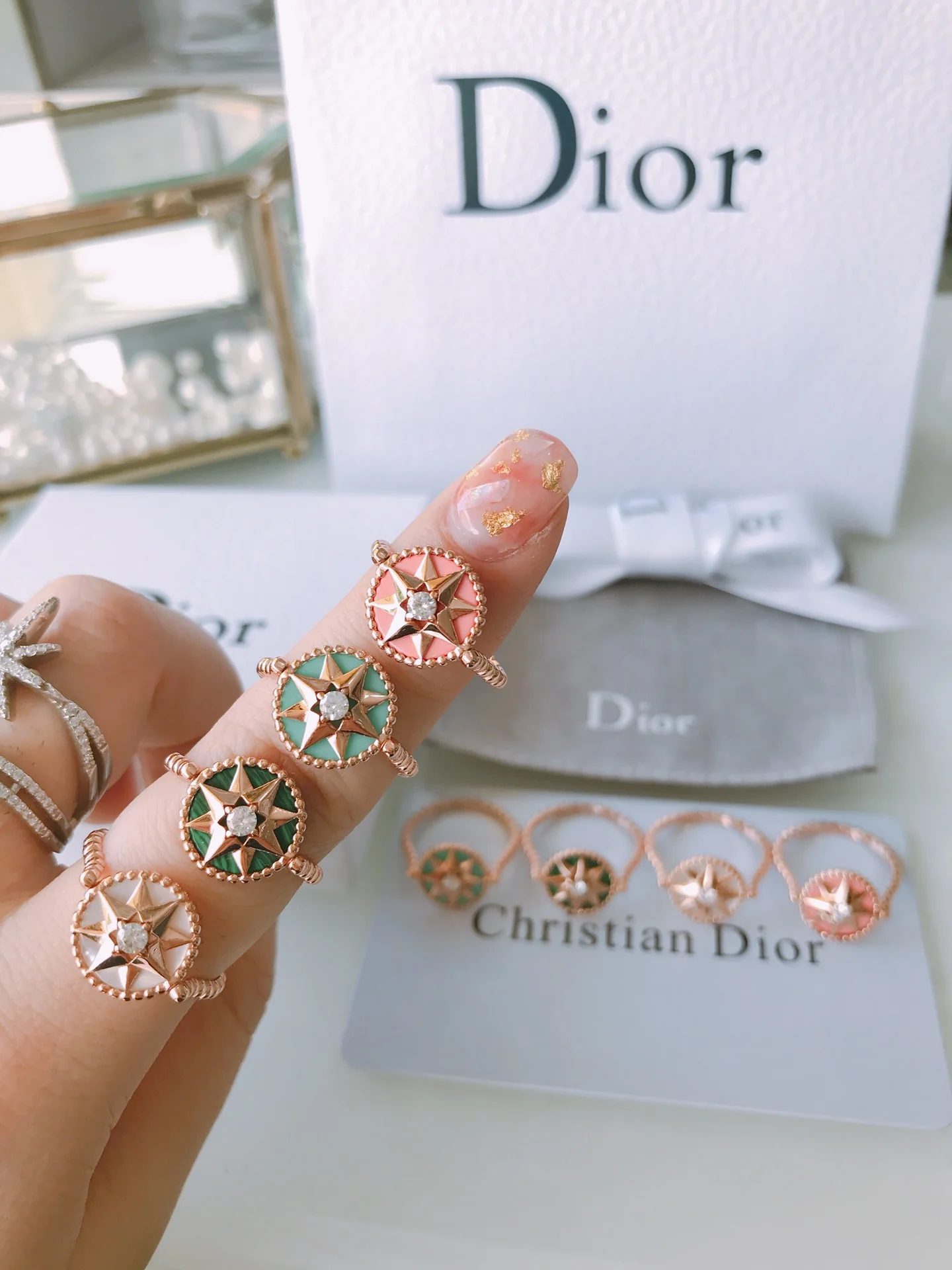 Кольцо Диор