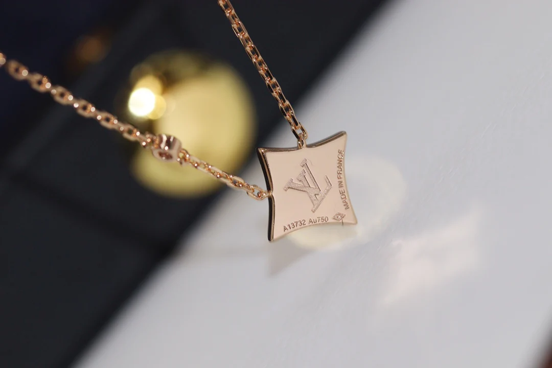 LV-Ожерелье 088