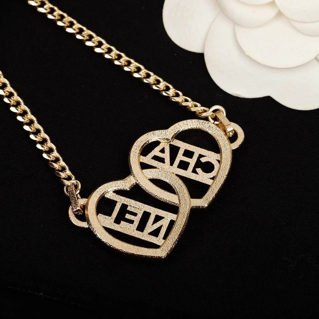 Chanel - Колье 393