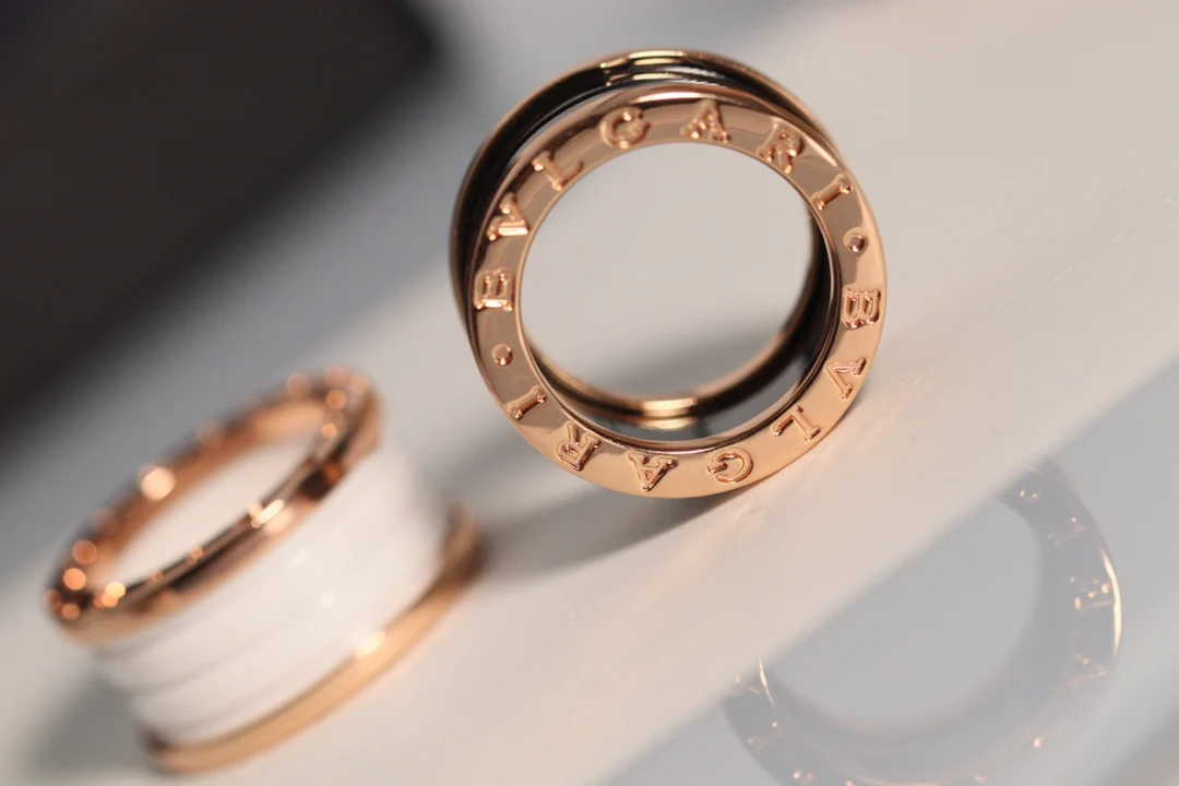 Кольцо Bvlgari 033