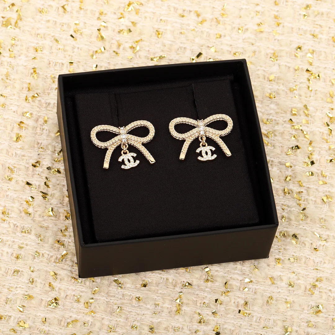 Серьги Chanel 1010