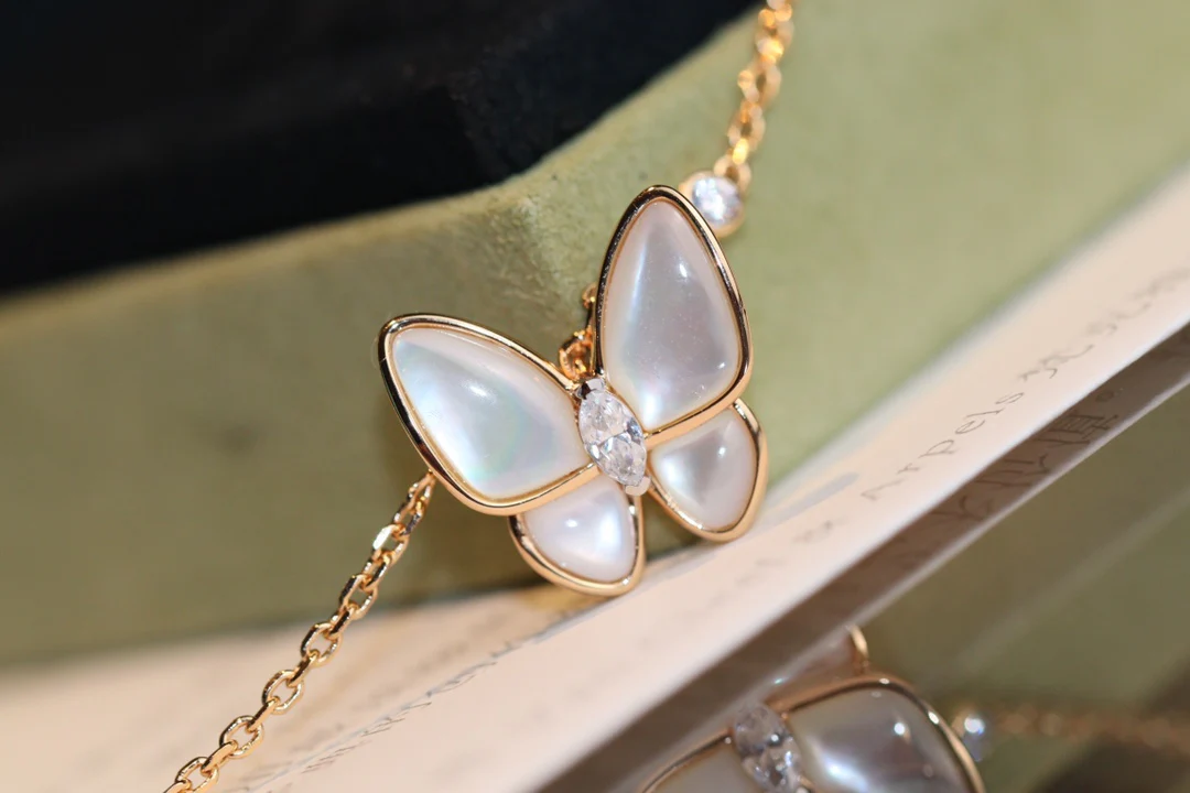 Van Vek - Колье 023