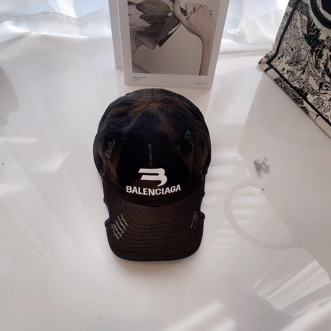 Balenciaga - Уникальная бейсболка