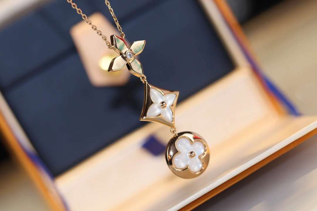 LV-Ожерелье 096