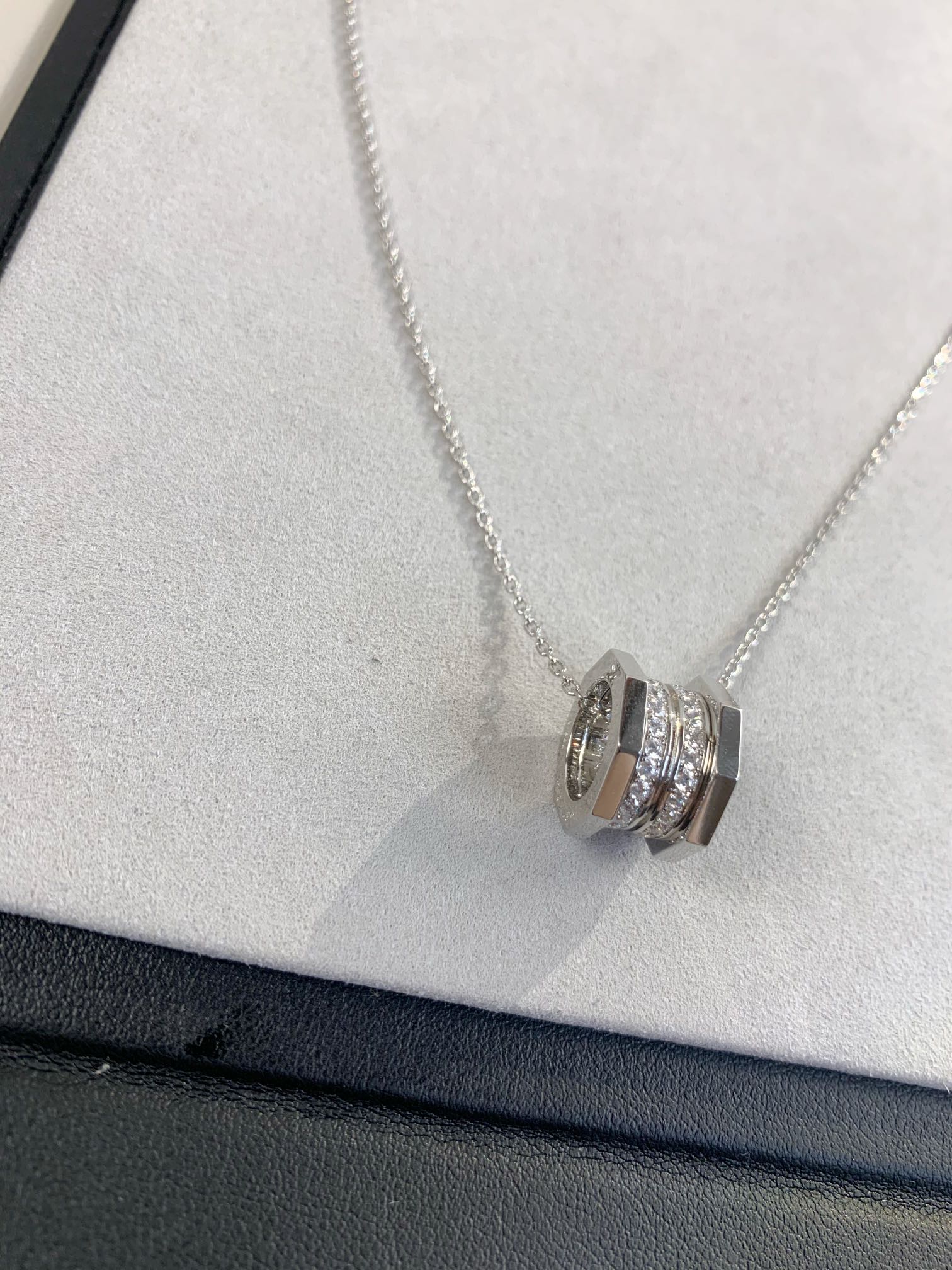 Cartier - Колье 021