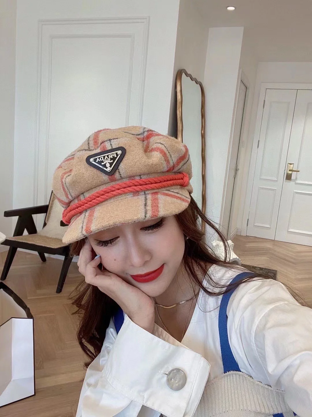 Кашемировая военная кепка Prada с отворотом