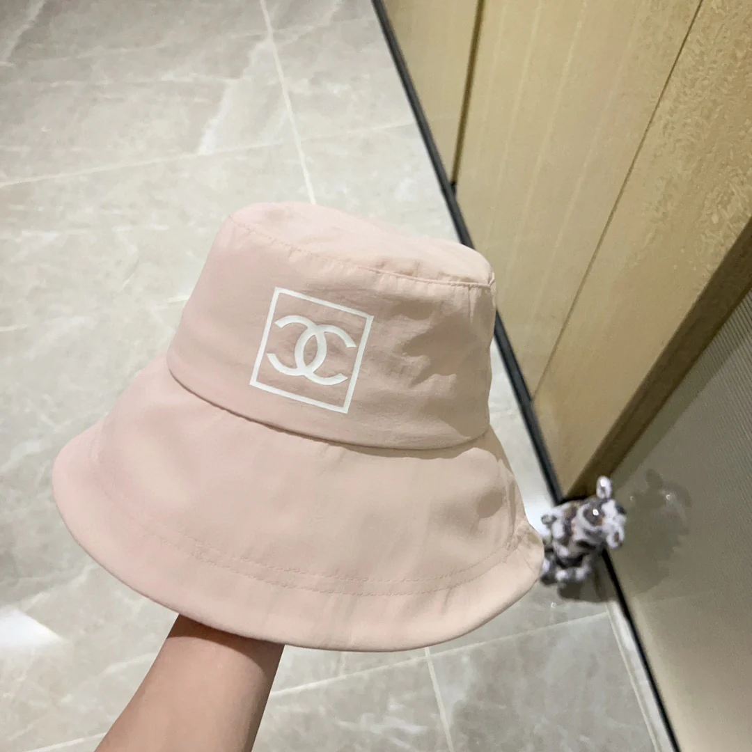 Новинка сезона весна/лето 2023 от Chanel - Рыбацкая шляпа - 2