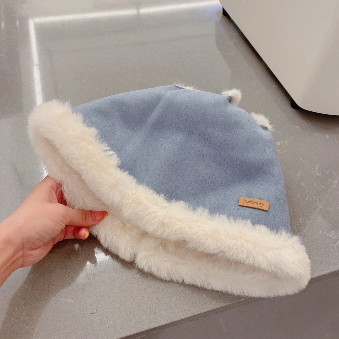 Burberry - Толстая кроличья меховая рыбацкая шляпа