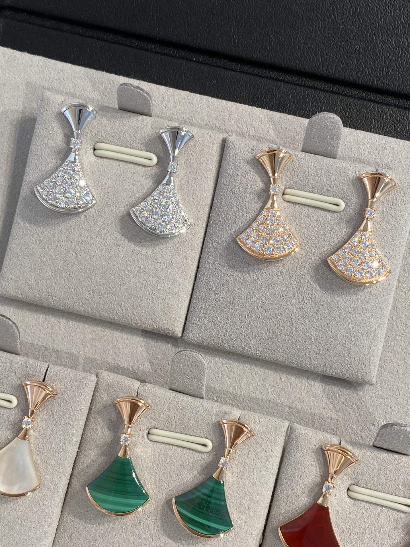 Серьги Bvlgari - Изображение из коллекции - 2