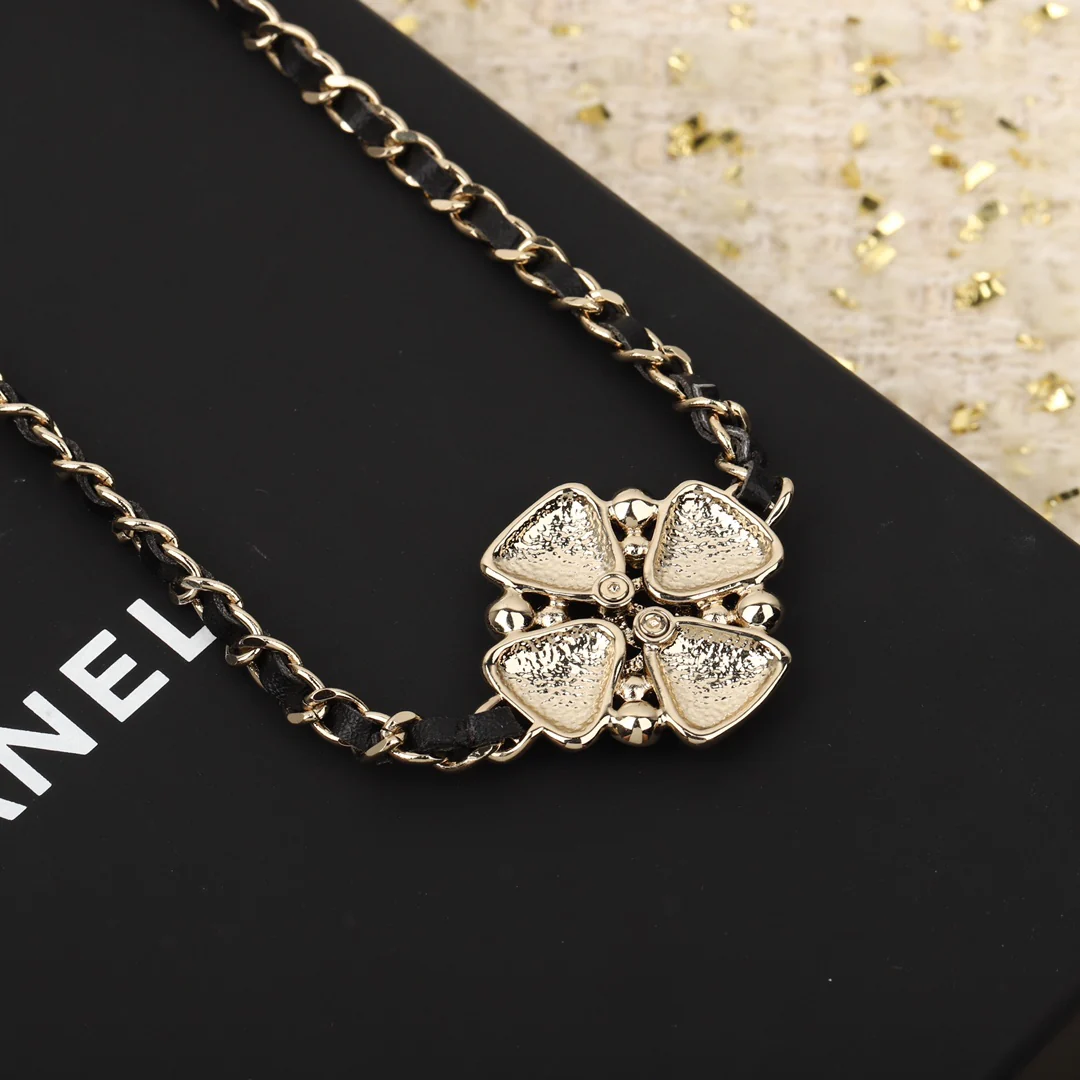 Колье Chanel 538