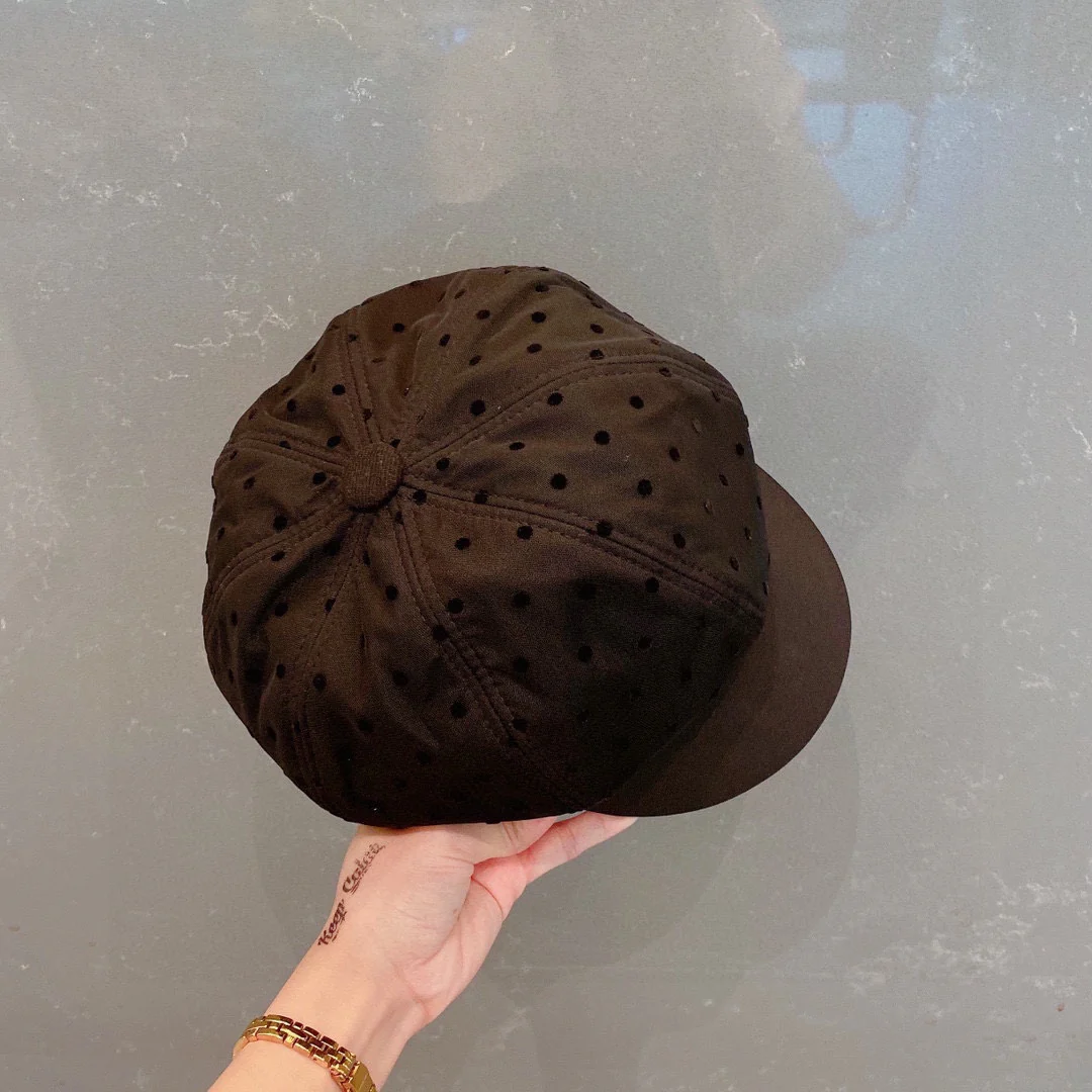 Берет Celine в горошек - черный