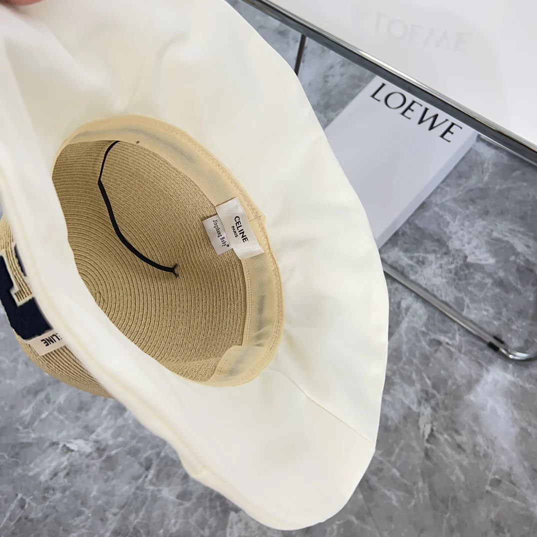 Новая солнцезащитная шляпа Celine 2024 с бантом в стиле пэчворк - белая.