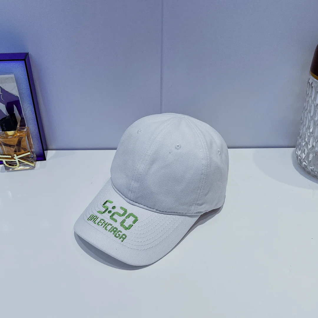 Balenciaga - Бейсболка (та же модель, что и на официальном сайте) - Серия 520