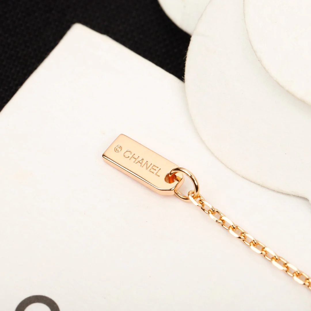 Колье Chanel 601