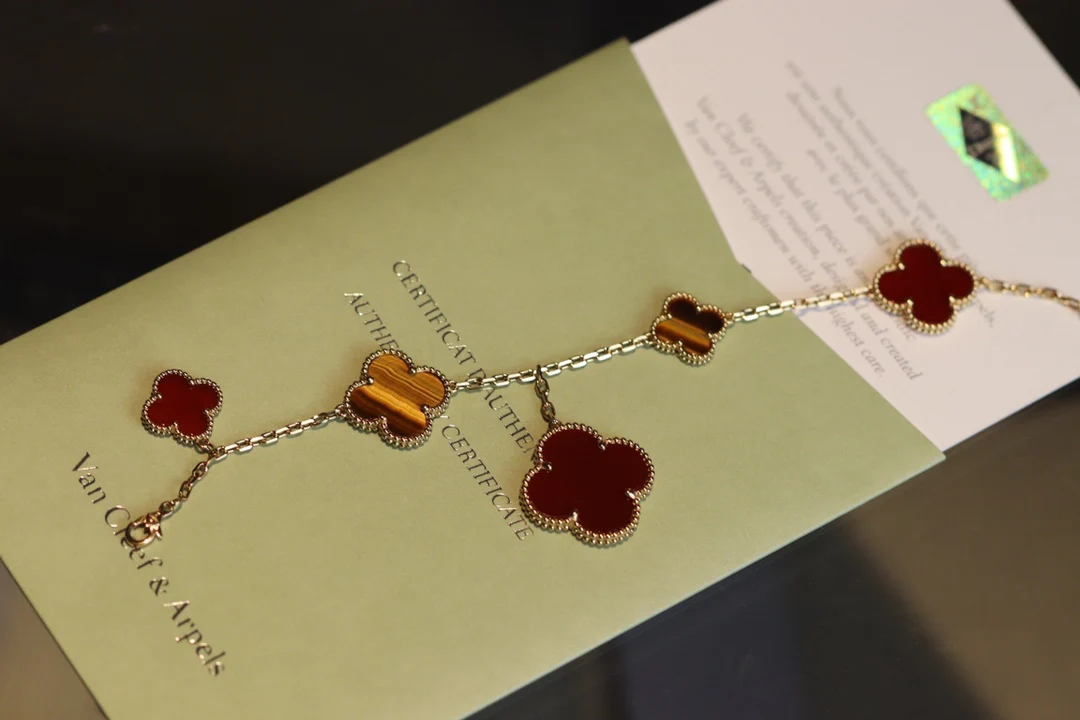 Van Vek - Браслет 073