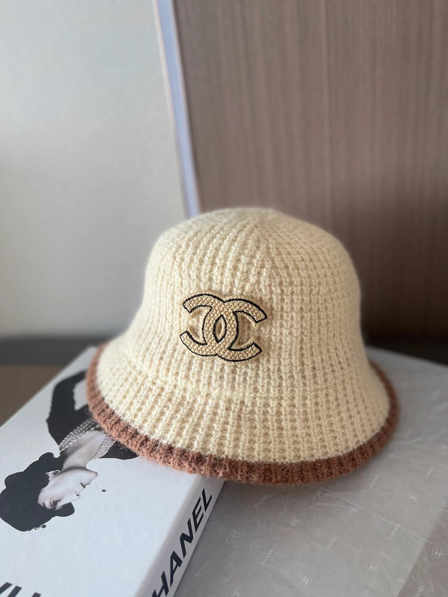 Chanel - Шерстяная панама - Белая