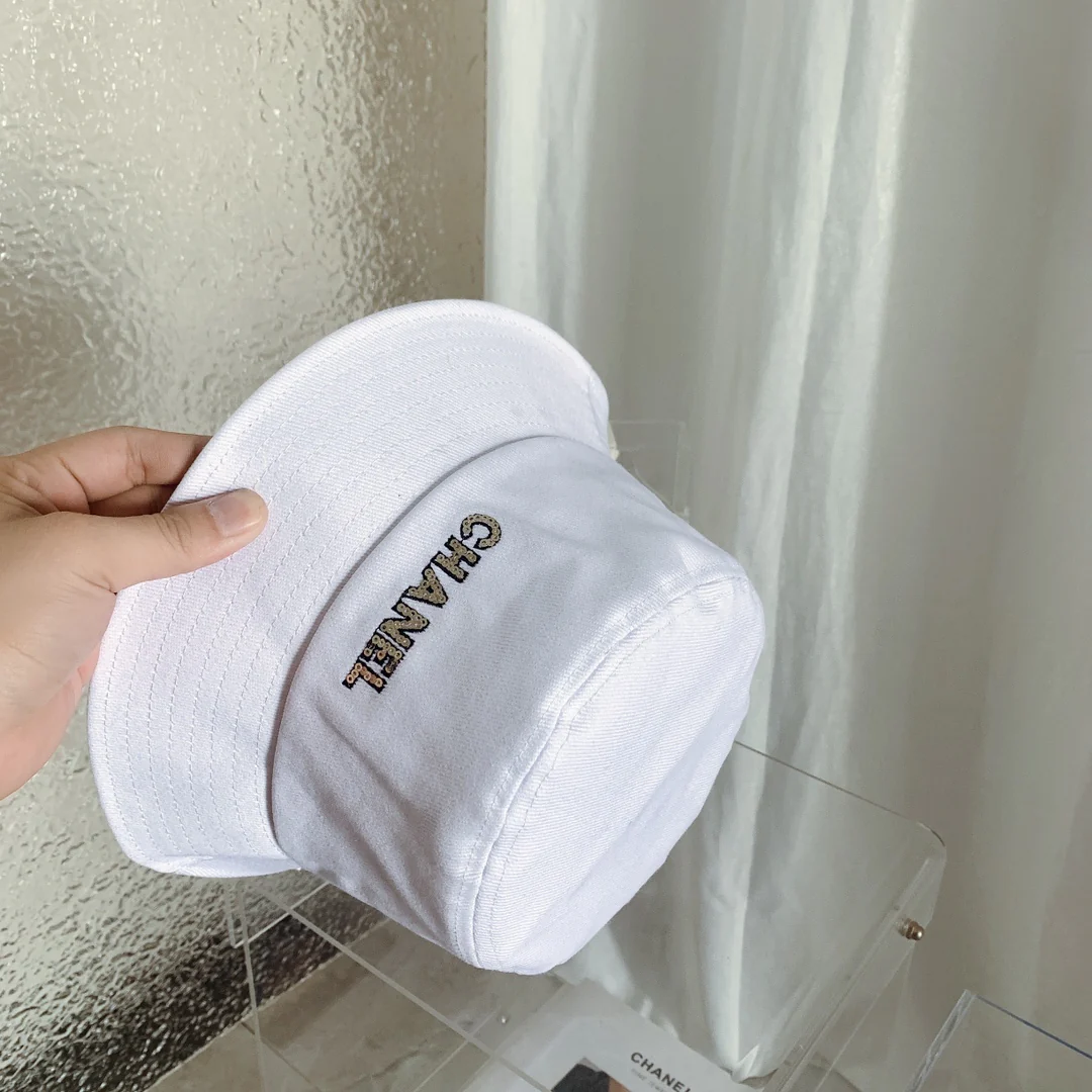 Chanel - Рыбацкая шляпа - Белая