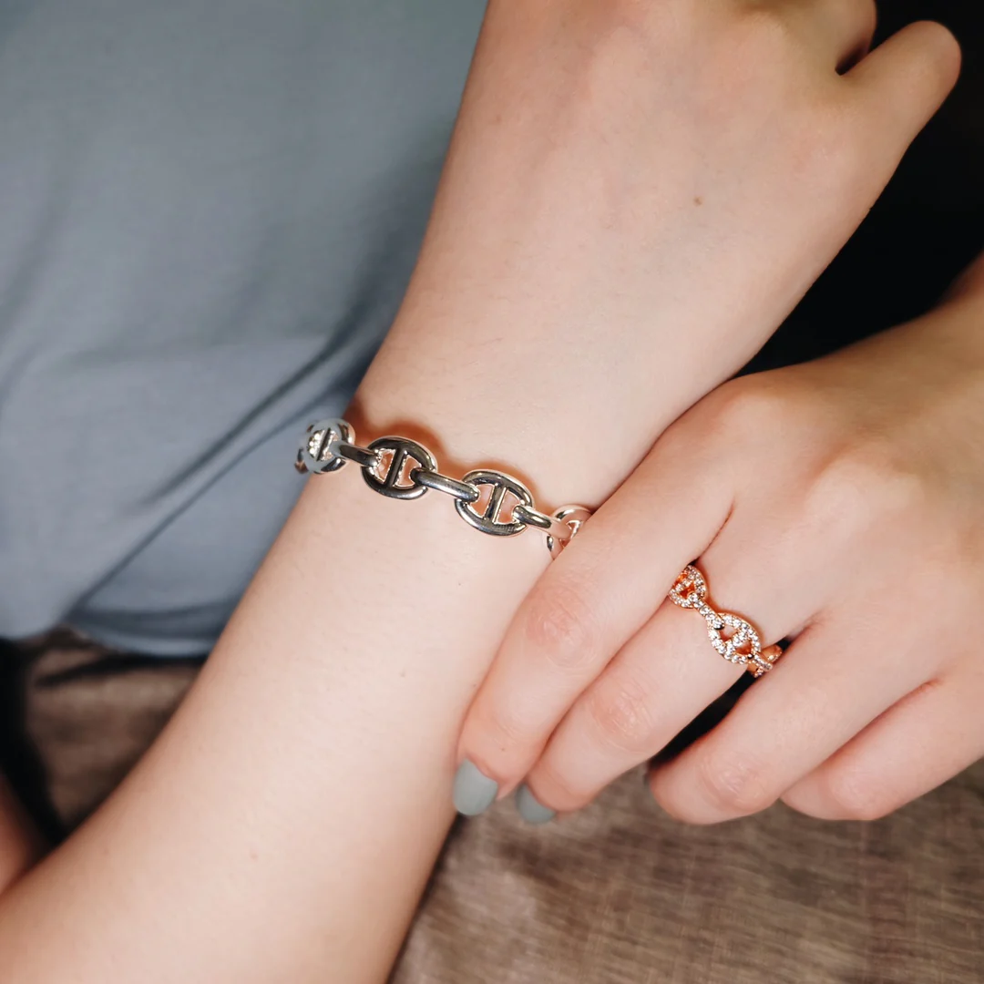 Браслеты и кольца Hermes