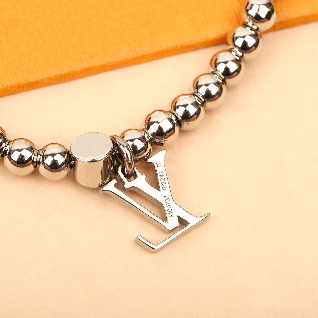 LV-Ожерелье 048