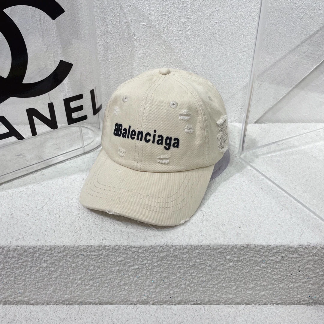 Классическая бейсболка Balenciaga - 1