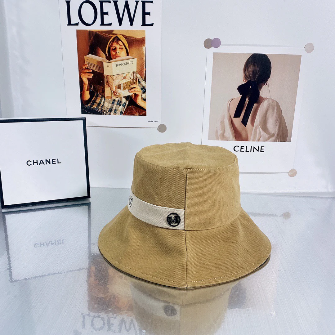 Новая рыбацкая шляпа Chanel 2022 года