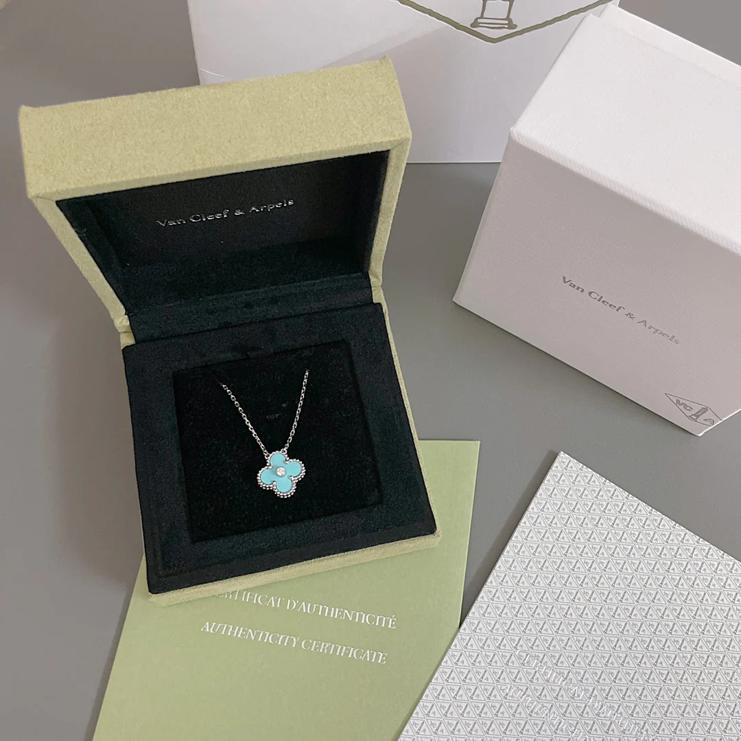 Van Ville - Колье 073