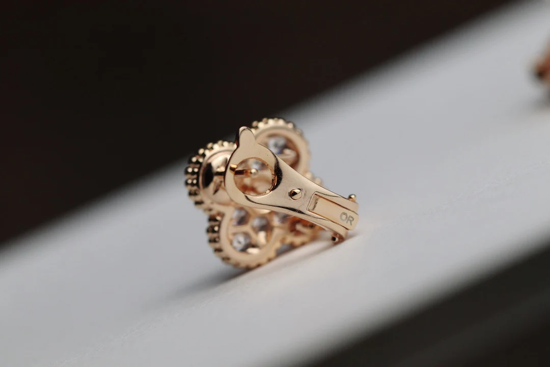 Серьги VCA 074