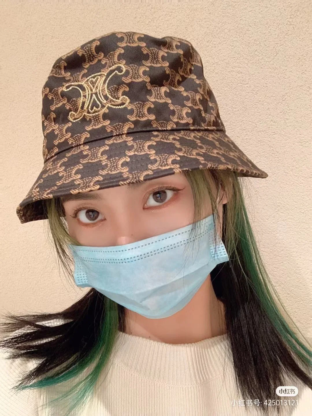 Новая рыбацкая шляпа Celine 2022 года - атласная ткань - 2 цвета - рекомендовано на Xiaohongshu