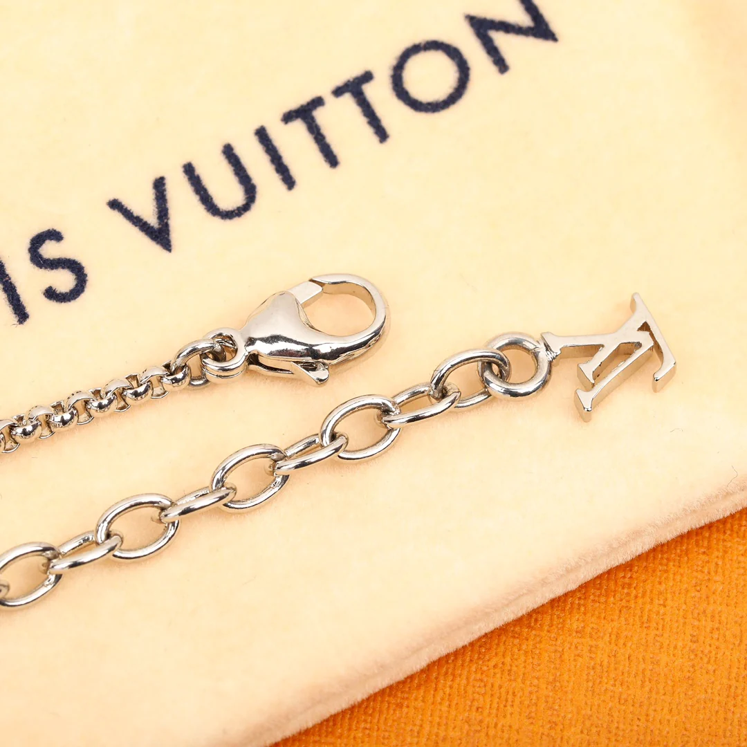 LV-Браслет 011