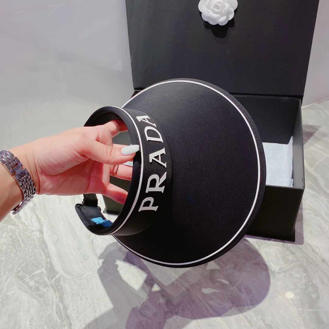 Prada - Солнцезащитная шляпа - 1