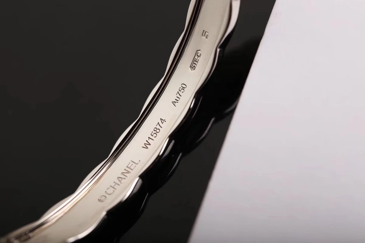 Браслет Chanel 105