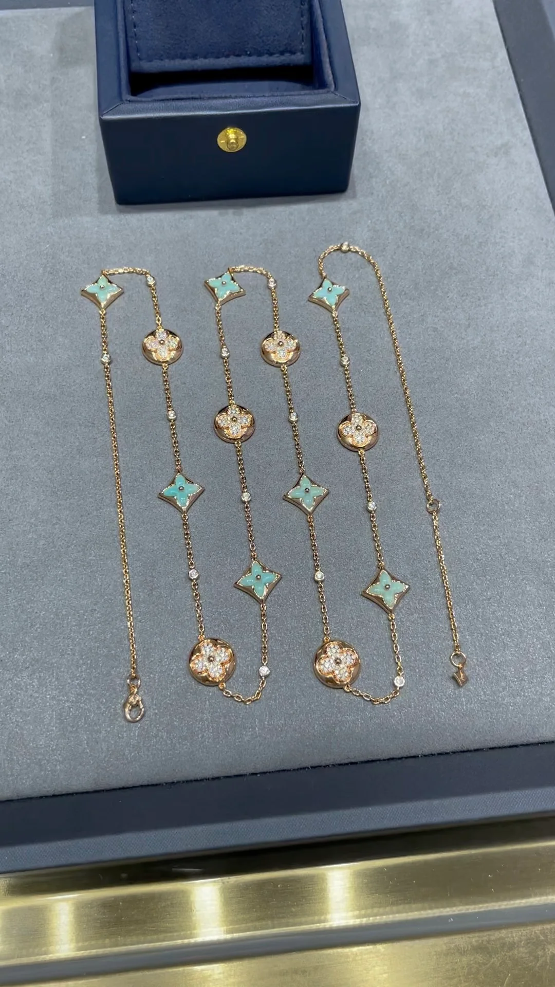 LV-Ожерелье 029