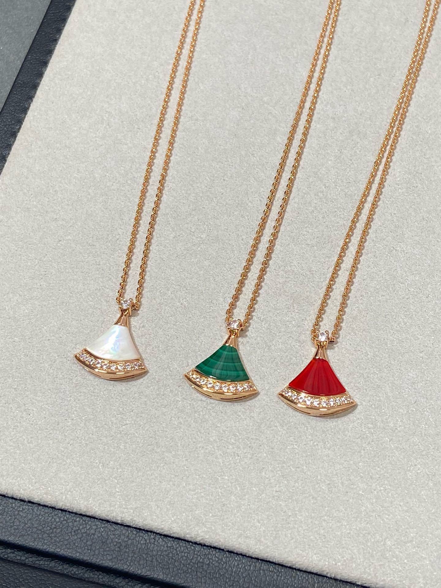 Bvlgari - Колье 031