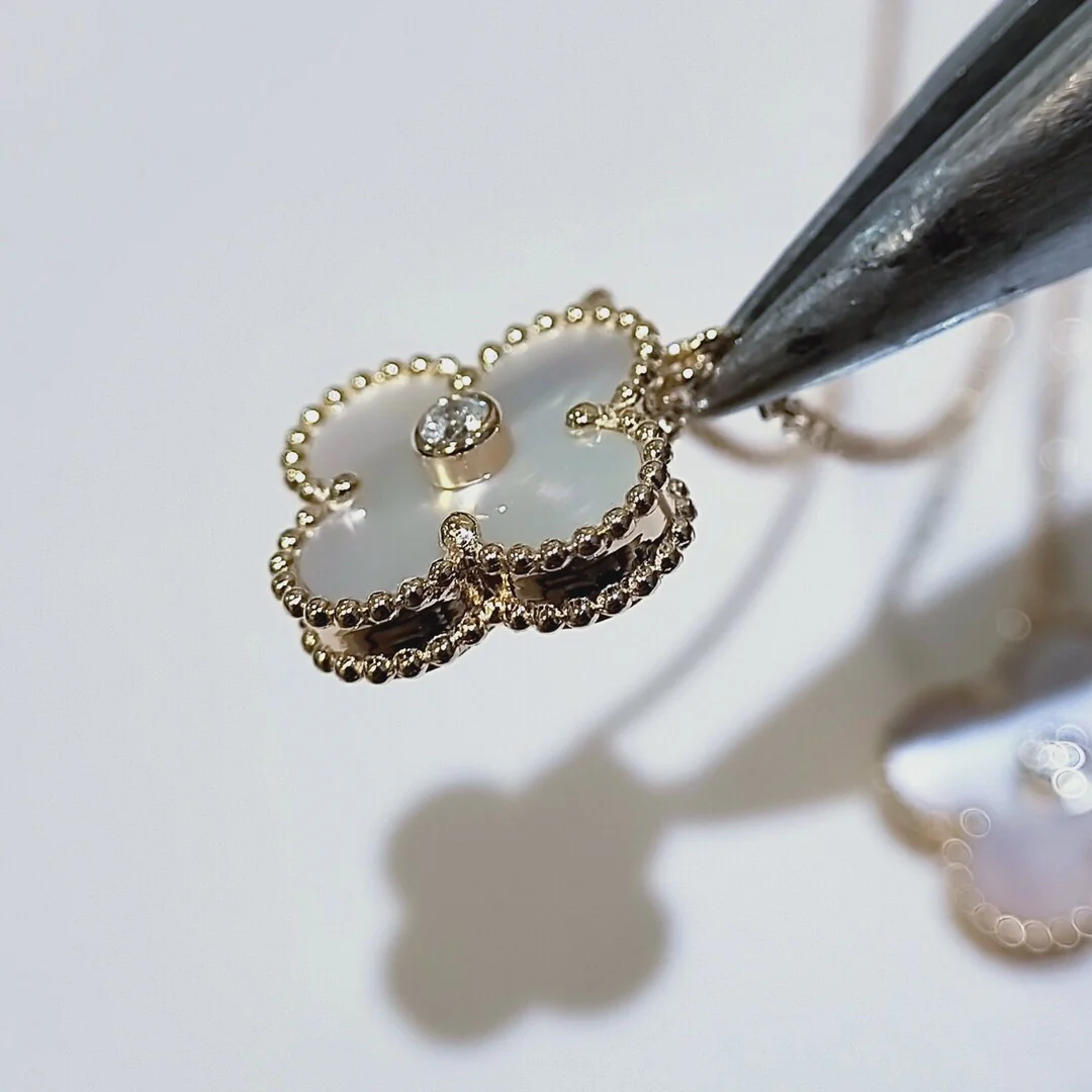 Браслет VCA - 27