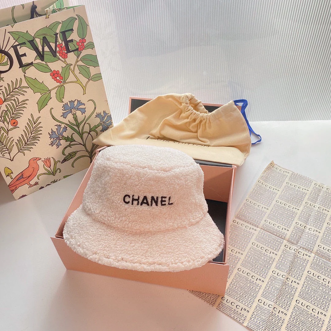 Chanel - Двусторонняя рыбацкая шляпа