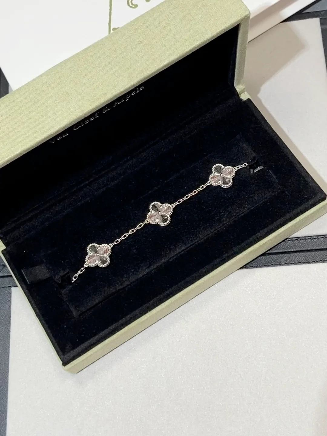 Van Vek - Браслет 019