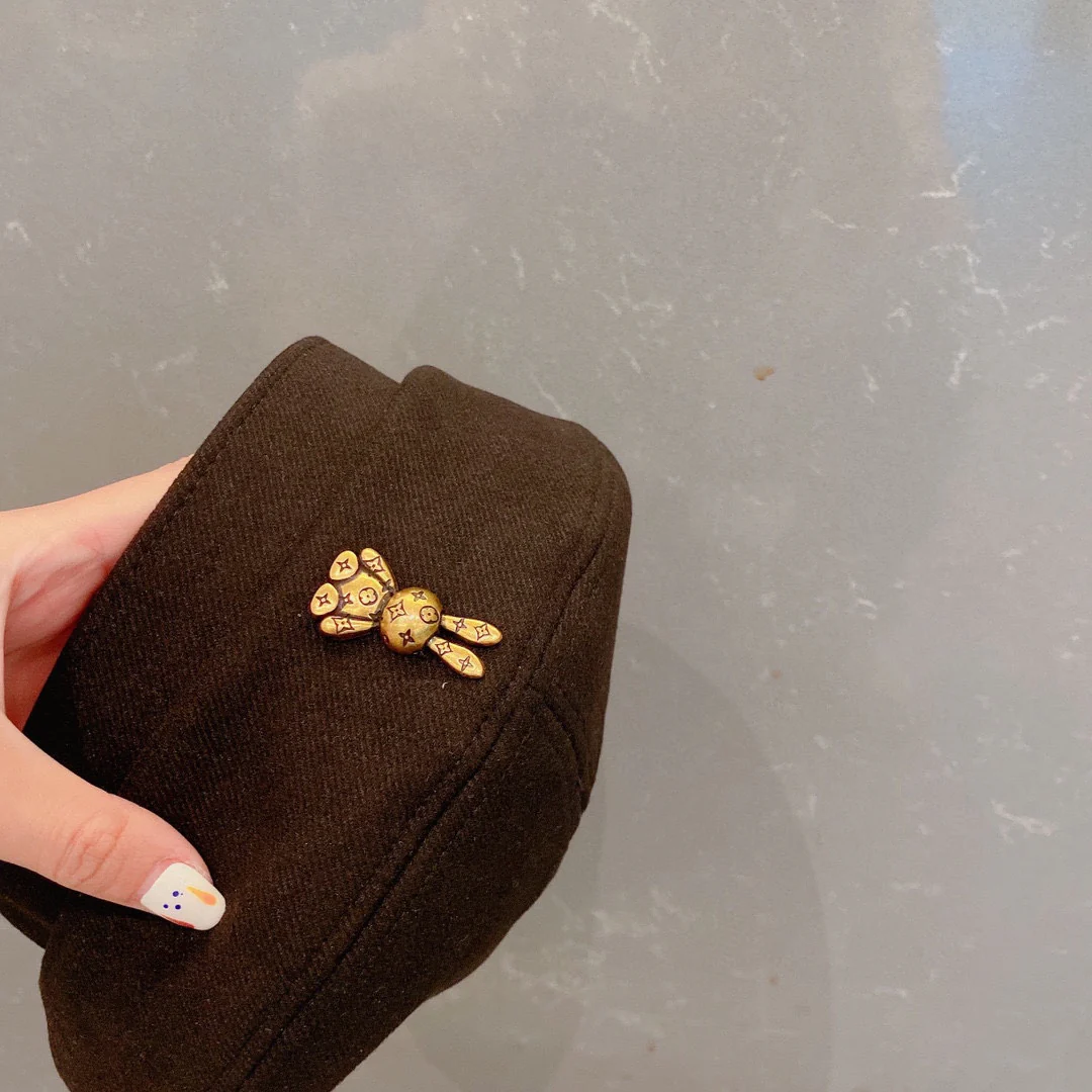 Берет LV ?Зайчик?