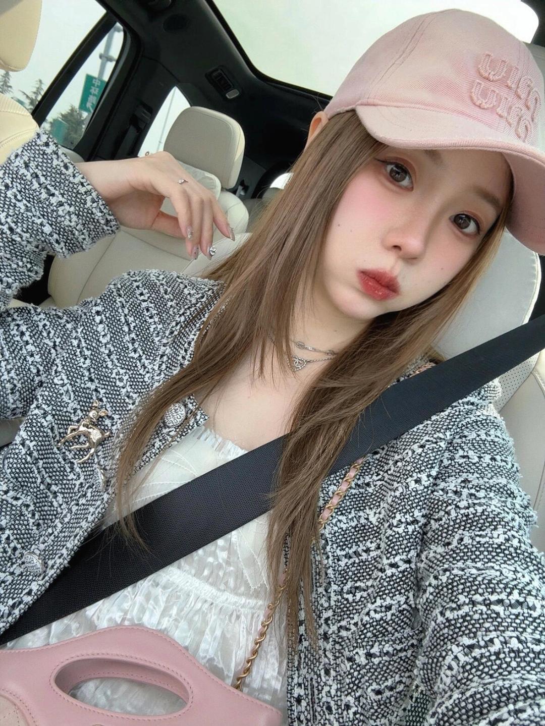 Колье Chanel 25p с ажурным сердцем