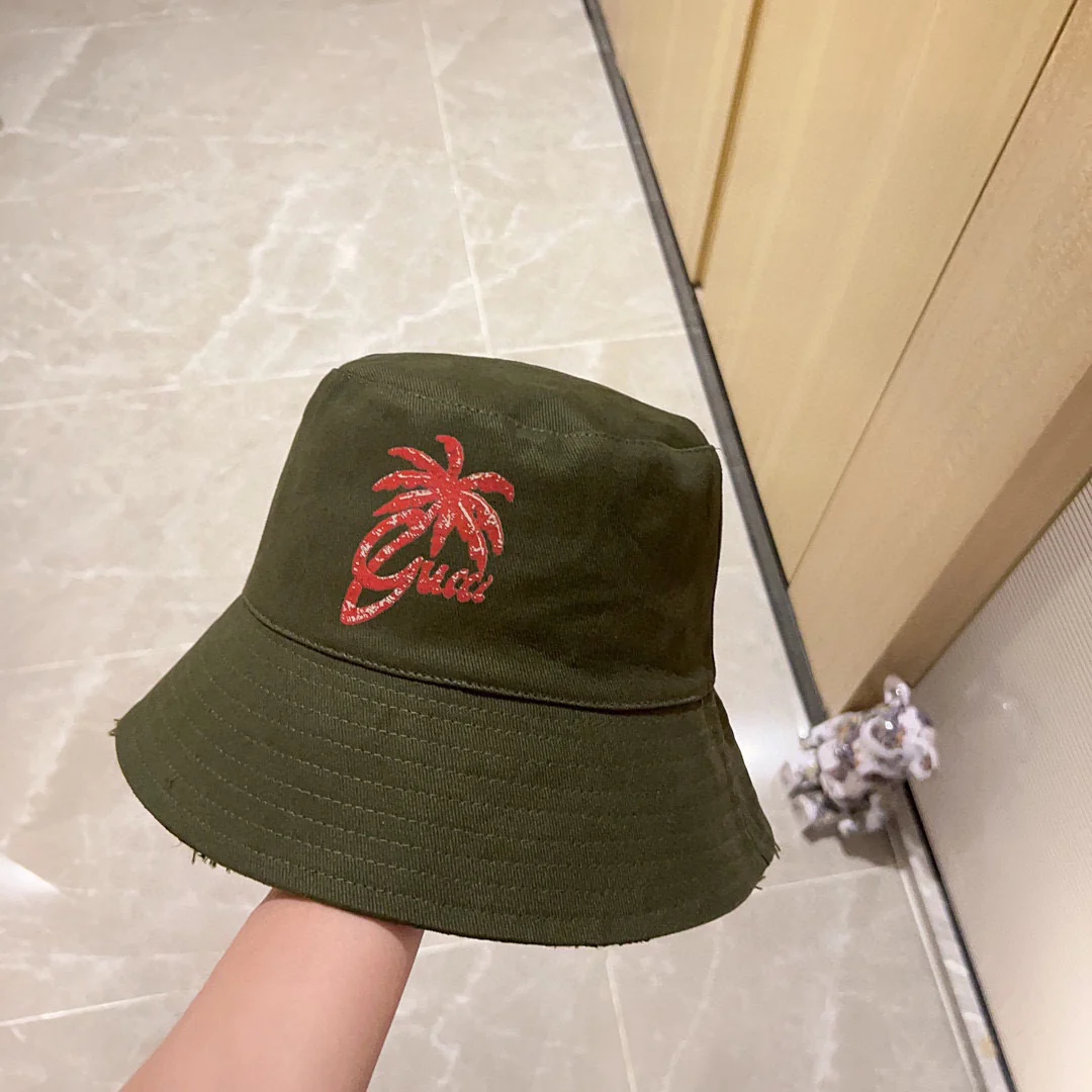 Новая двусторонняя панама Gucci 2023 года - зеленая.