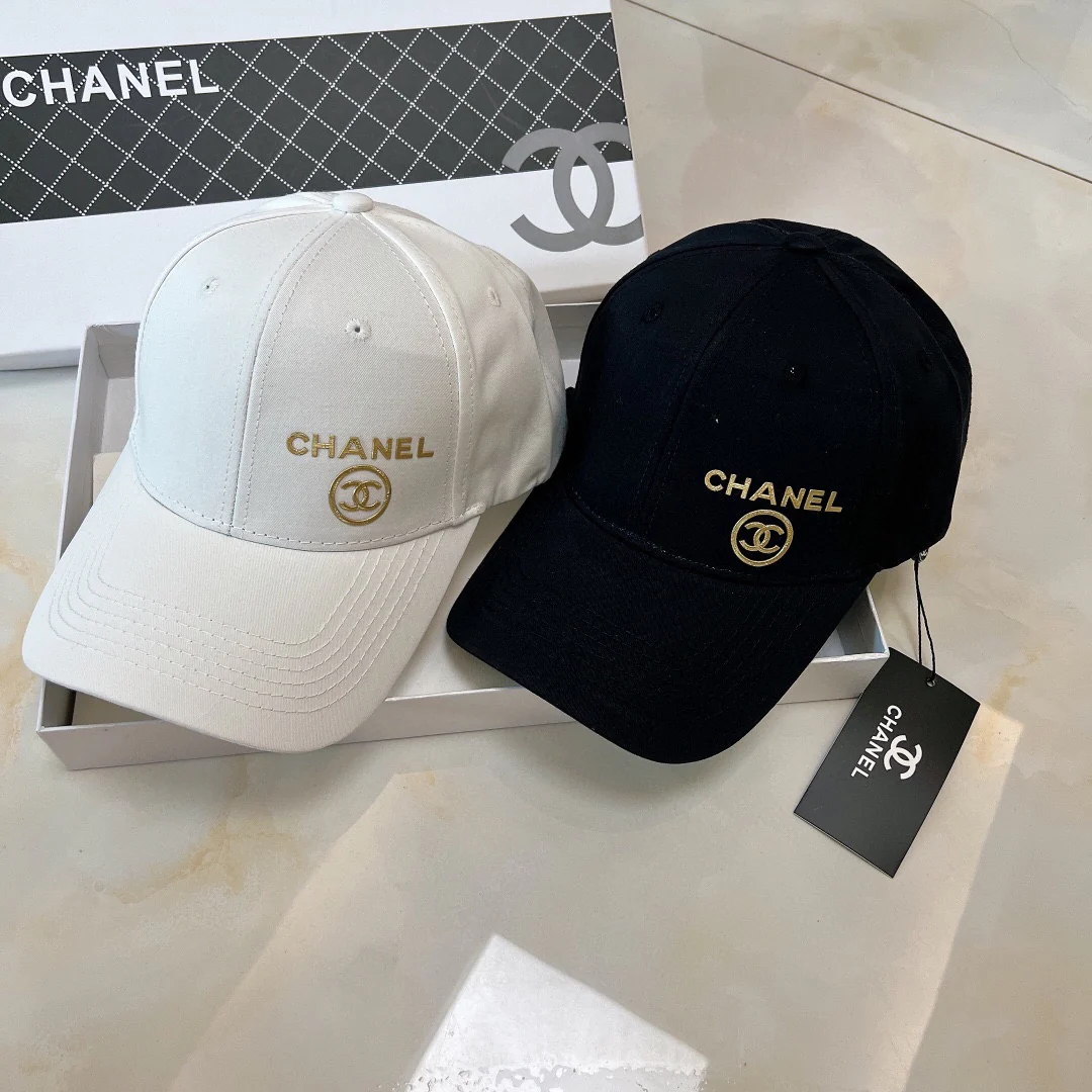 Chanel - Новая минималистичная бейсболка