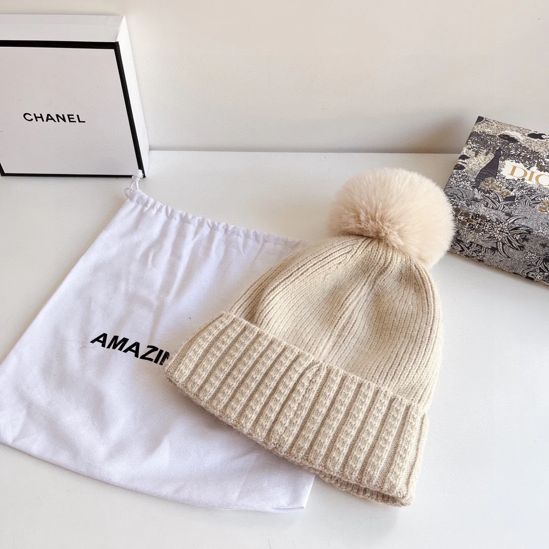 Chanel - Вязаная шапка - Бежевая