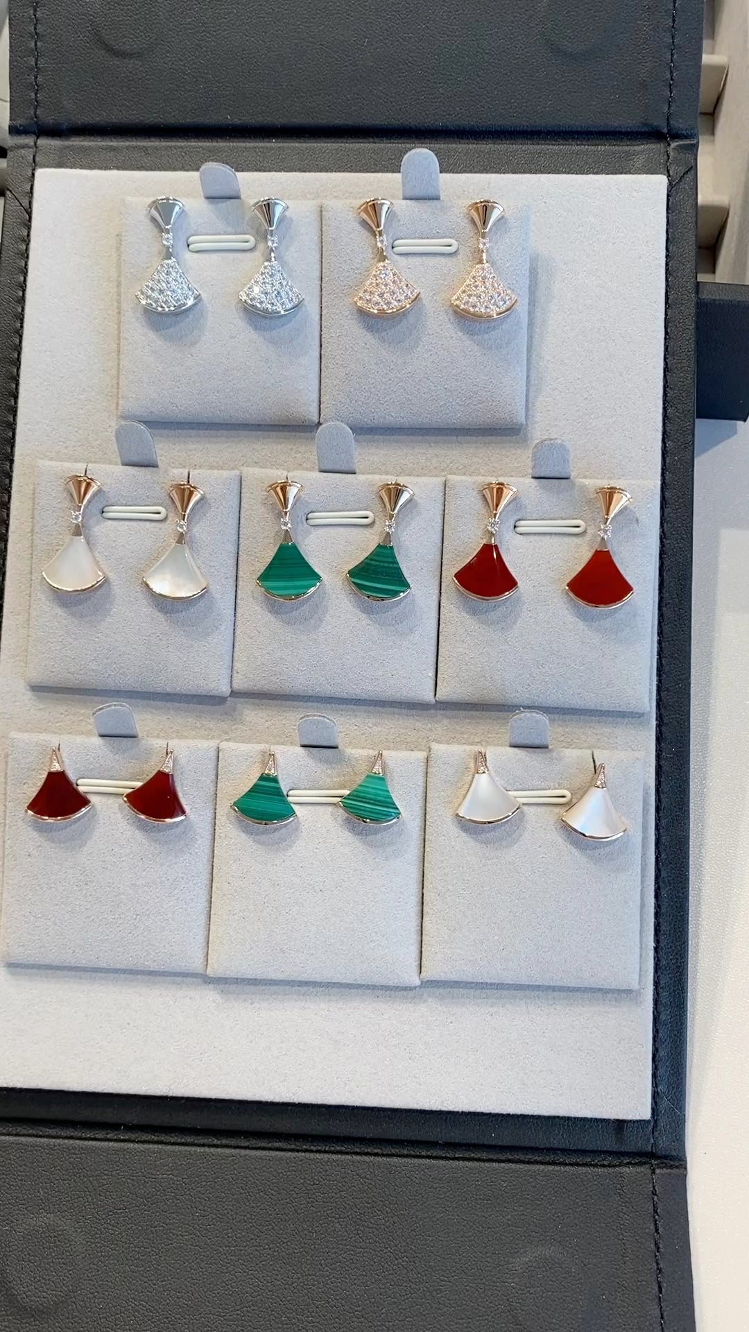 Серьги Bvlgari 031