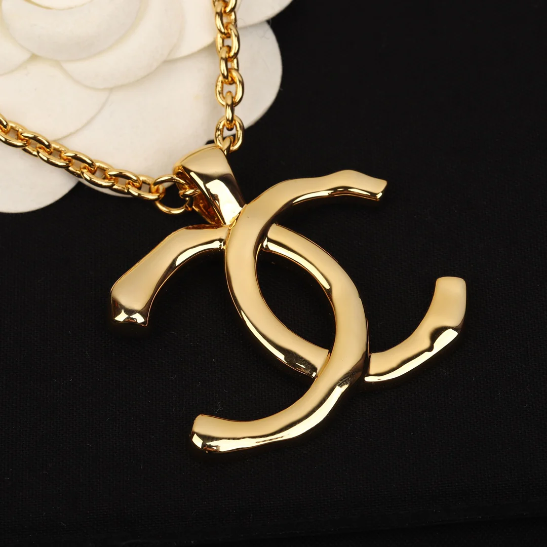 Колье Chanel 360